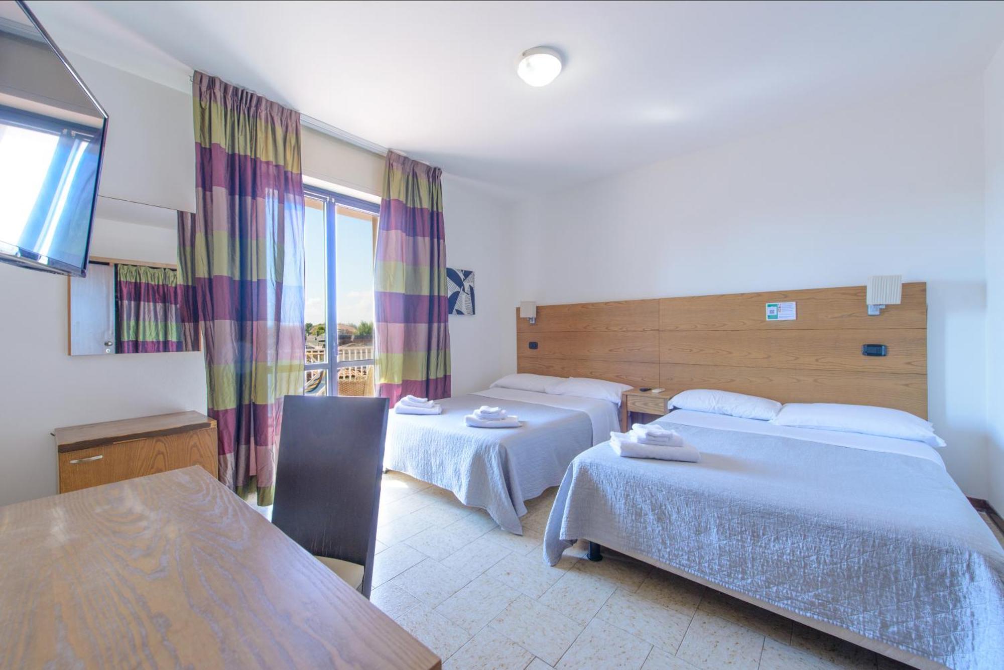 Hotel Avana Mare Rimini Exterior photo