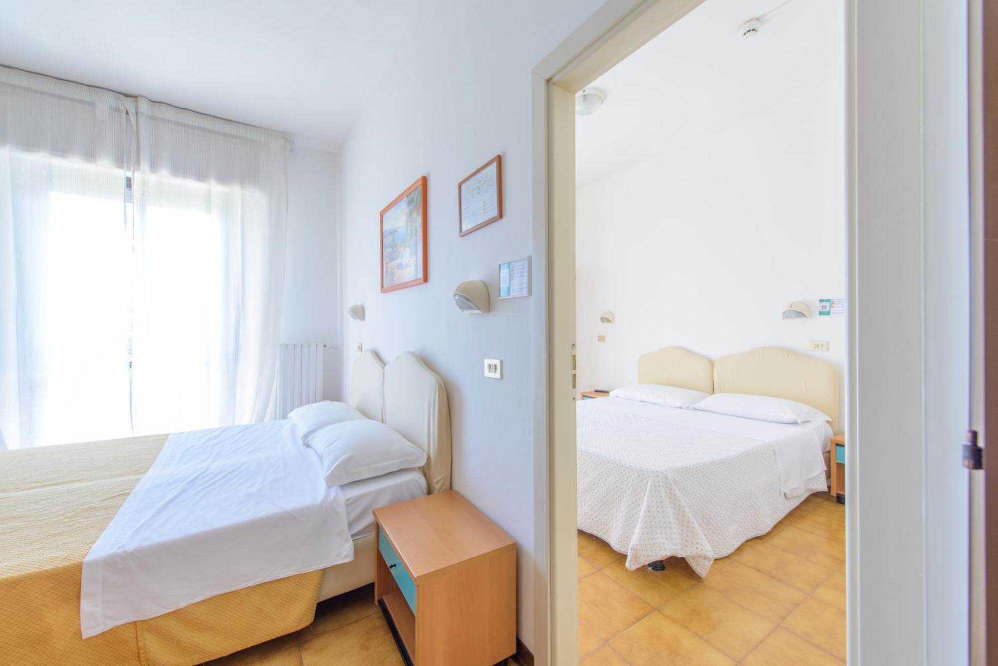 Hotel Avana Mare Rimini Exterior photo
